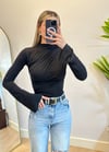 Lara Gipeli Kol Detay Siyah Bluz