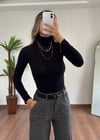 Siyah Boğazlı Pamuklu İnce Body