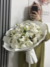 Ivory Lily İsteme Buketi Zirve Boy – Beyaz Lilyumlu Söz & Nişan Buketi