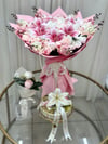 Pink Elegance Pembe Lilyum ve Gül İsteme Seti | 80 Madlen ve Anne Çiçekli