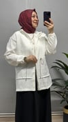 BEYAZ JAKARLI KABARTMA DESEN KAP