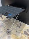 Box&Box Katlanabilir Kumaş Kamp ve Piknik Masası, 2 Bardak Gözlü Geniş 73 x 55 x 48 cm Siyah