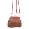 Nas Bag Burslu Klipsli Vintage Omuz ve Çapraz Çanta (23x20 cm ebatlarındadır) Taba Victoria