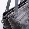 Nas Bag Kadın Çanta Omuz El ve Çapraz Çanta Çok Gözlü Gri Yıkamalı (en:37 cm ; boy:24 cm )