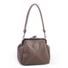Nas Bag Mini Vintage Burslu Klipsli Kadın Omuz ve Çapraz Çanta Vizon Victoria ( 20x17 cm)