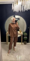 Yakası Taş İşlemeli Takım Kahverengi