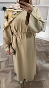 Moda elbise bej 