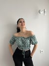 BÜZGÜLÜ MİNT CROP BLUZ