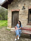 ÇİÇEKLİ MAVİ UZUN ELBİSE