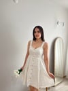 DÜĞMELİ ASKILI ELBİSE 