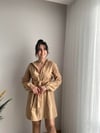 GÖMLEK YAKA KUŞAKLI ELBİSE