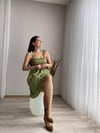 İP ASKILI YEŞİL ELBİSE