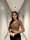 KAHVERENGİ AYARLANABİLİR BÜZGÜLÜ BLUZ