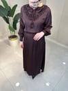 5201 Yaka Bağcık Ve Fırfır Detaylı Elbise