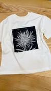 C2230 ÇİÇEK BASKILI KREM T-SHIRT