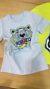 C2325 KNZ KAPLAN BASKILI T-SHIRT