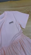C2401 KNZ BASKILI PEMBE ELBİSE