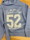 C2872 DANTEL NAKIŞLI KAPÜŞONLU MAVİ SWEAT
