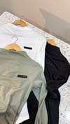 K2890 E.A DİK YAKA SLİKON ARMALI UZUN KOL T-SHIRT