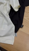 K3574 E.A YAKASI NAKIŞ DETAYLI T-SHIRT