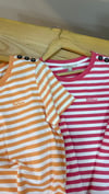 K3711 BRBOUR ÇİZGİLİ DÜĞME DETAYLI T-SHIRT