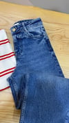 K3851 TAŞLAMALI MAVİ CROP JEAN