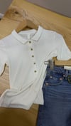 K3958 KEMİK DÜĞMELİ POLO YAKA EKRU TRİKO T-SHIRT