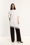 K4140 ETEK UCU DANTEL DETAYLI T-SHIRT