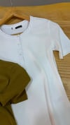 K4190 4 DÜĞMELİ FİTİLLİ T-SHIRT