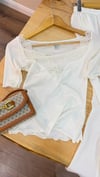 K4191 H.M DANTEL YAKA KREM T-SHIRT