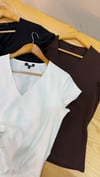 K4211 V YAKA LİKRALI T-SHIRT