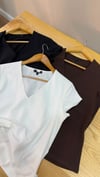 K4211 V YAKA LİKRALI T-SHIRT