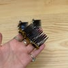 K4260 TEKLİ KEMİK TARAK TOKA