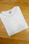 K4421 CMMA TAŞ YAKA DETAYLI BEYAZ T-SHIRT