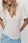 K4525 ANTRPLG V YAKA KREM TRİKO T-SHIRT