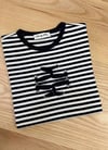 K4539 KUŞGÖZÜ DETAYLI LACİVERT ÇİZGİLİ T-SHIRT