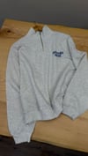 K4542 YARIM FERMUARLI MAVİ BASKILI GRİ SWEAT
