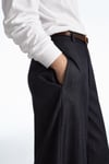K4763 YANDAN CEPLİ KOYU LACİVERT İNCE DENİM PANTOLON
