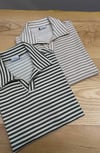 MEN1428 ÇİZGİLİ V POLO YAKA ÖRME REGULAR T-SHIRT