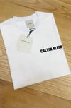 MEN1820 CK SİYAH BASKILI BEYAZ T-SHIRT