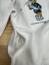MEN2295 BEAR BASKILI KAPÜŞONLU BEYAZ SWEAT