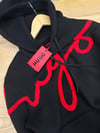 MEN2363 H.GO KIRMIZI NAKIŞLI SİYAH KAPÜŞONLU SWEAT