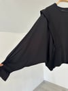16349 Kolları Saten Detaylı Bluz-.Siyah