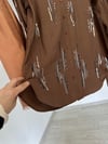 34771 Pul ve Boncuk İşlemeli Gömlek-Kahve