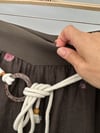 36999 Pembe Desenli Keten Pantolonlu Takım-Kahverengi