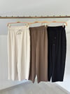 5618 Beli Lastikli Dar Paça Pantolon-Bej