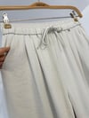 70128 Önden Pilili Bol Paça Pantolon-Bej