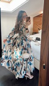 Çiçekli Kemerli Maxi Elbise- Mavi