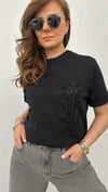 boncuk işleme siyah tshirt