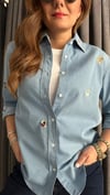 figür nakış denim gömlek